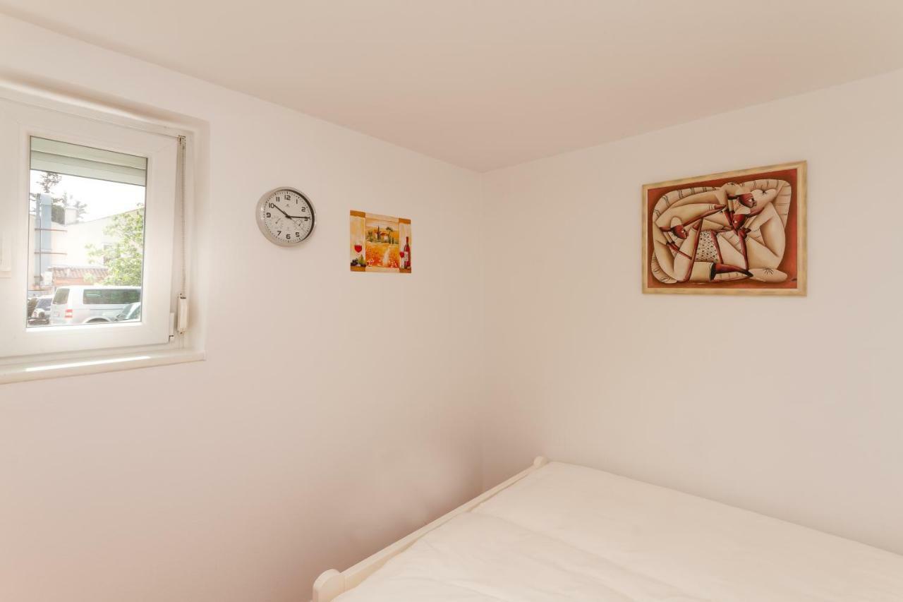 Philosophy Apartment Порторож Экстерьер фото
